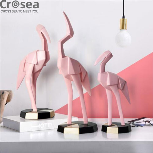 Modern custom design resin home decoration polygon origami flamingo statue