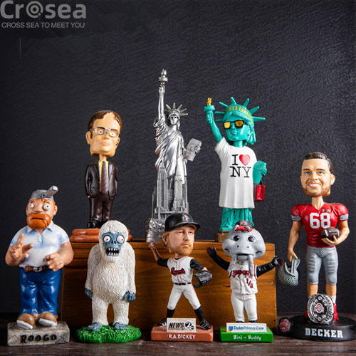 Resin cartoon celebrity mascot movie game sport custom figurines