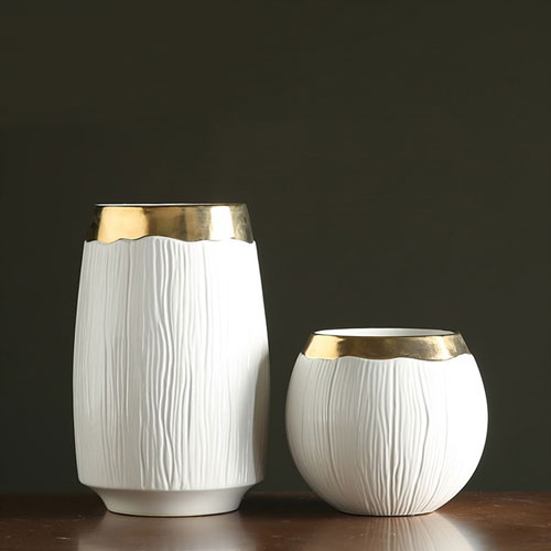 Vintage Decoration Gold Pattern White Porcelain Vase For Living Room 
