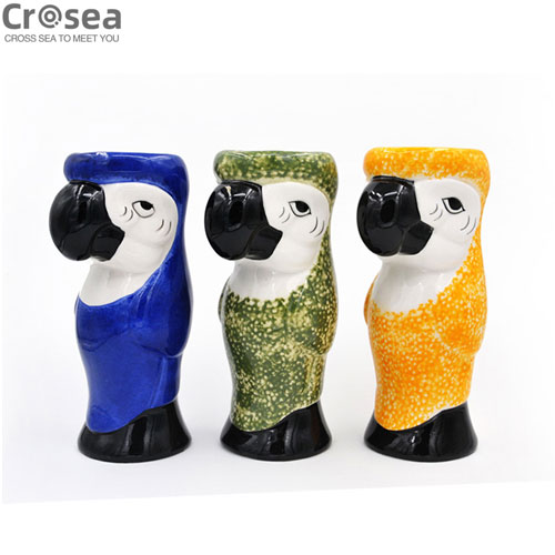 Hot sale personalized handmade parrot ceramic cocktail tiki cup