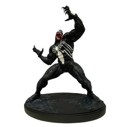 High quality Venom Movable Hand-held Venom Model Resin Statue ...